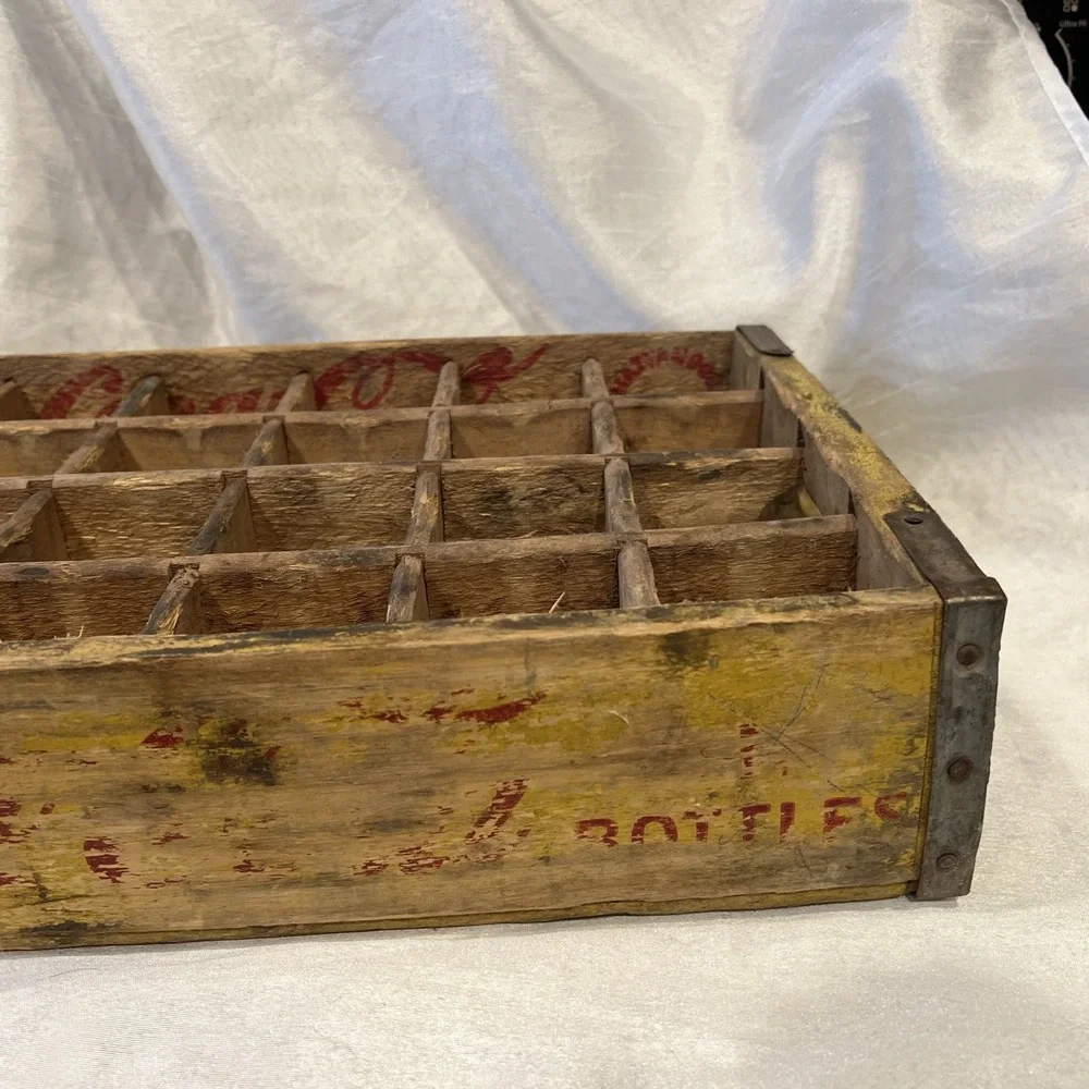 Vintage COCA COLA 24 Bottle Yellow Red Soda Pop Wooden Wood Crate Carrier Coke